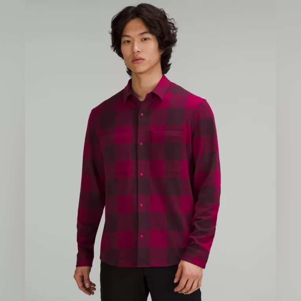 Lululemon Large Soft Knit Overshirt